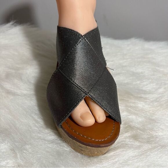 Madeline Adonis silver cross strap brass studded cork heels - 8M‎ - Picture 3 of 11